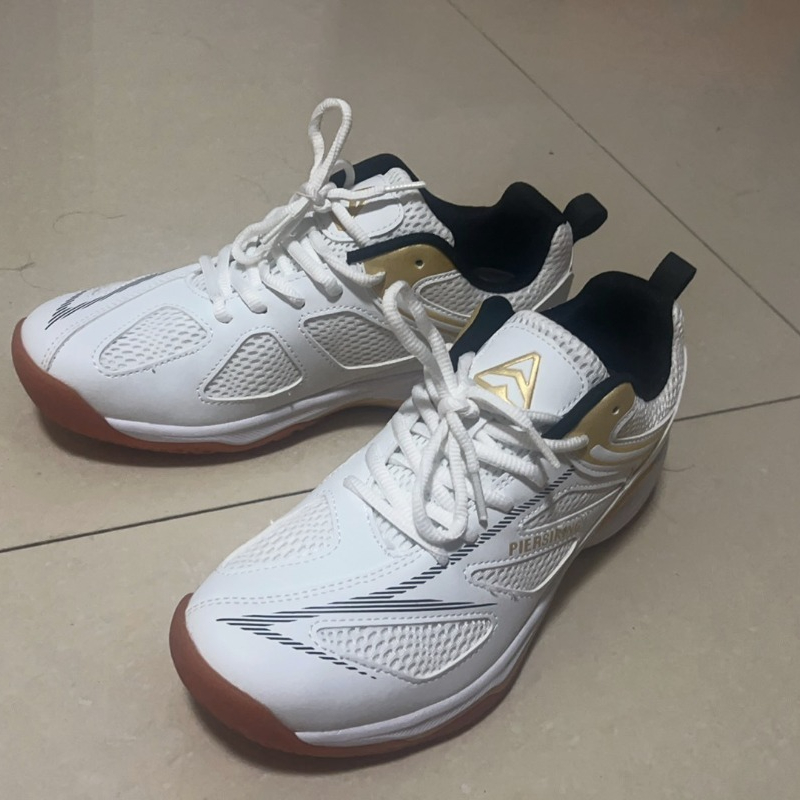 Chaussures de badminton antidé - Table Tennis Form avis et prix
